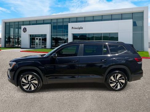 New 2026 Volkswagen Atlas SE FWD image 5