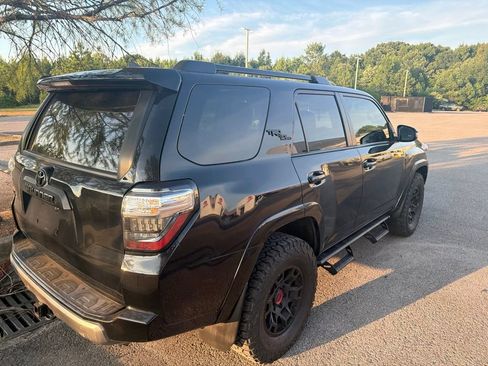 Used 2022 Toyota 4Runner TRD Off-Road Premium w/ TRD Black Wheel Package (TMS) AWD/4WD image 12
