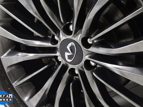 Used 2021 INFINITI QX80 Premium Select w/ All-Season Package image 18