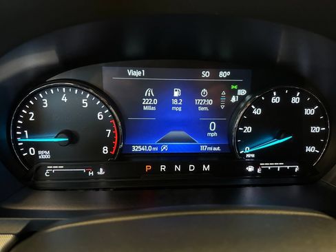 Used 2020 Ford Explorer XLT w/ Comfort Package AWD/4WD image 10