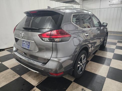 Used 2019 Nissan Rogue SV w/ Premium Package image 6