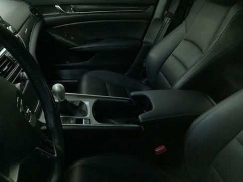 Used 2019 Honda Accord Sport image 14