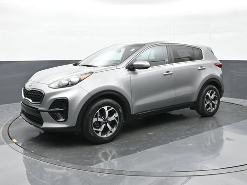 Used 2022 Kia Sportage LX FWD image 8
