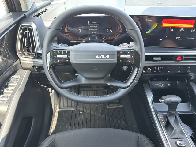 New 2026 Kia Sorento LX FWD image 15