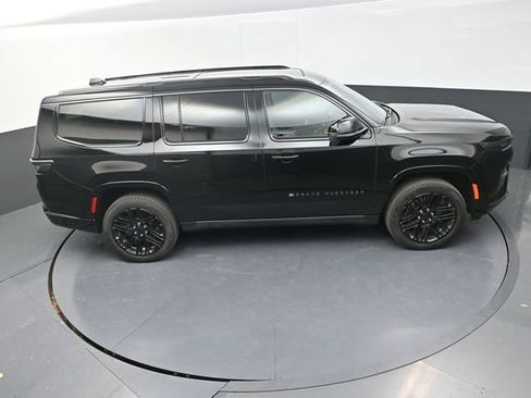 New 2026 Jeep Grand Wagoneer Limited AWD/4WD image 18