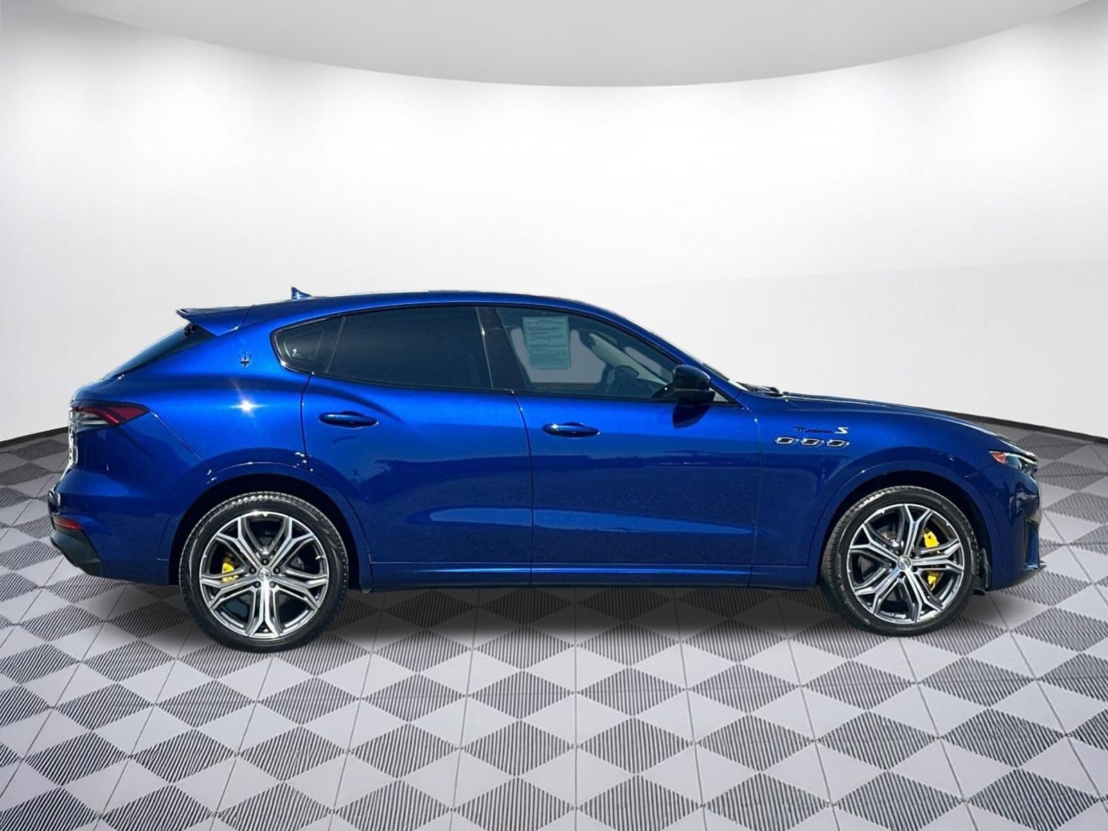 Used 2022 Maserati Levante Modena S AWD/4WD image 8
