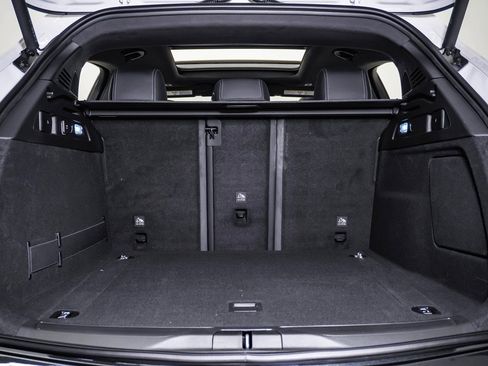 Certified 2025 Maserati Grecale Modena image 26