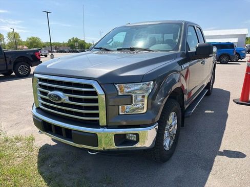 Used 2016 Ford F150 XLT w/ Equipment Group 302A Luxury AWD/4WD image 3