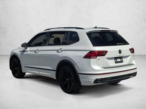 Used 2023 Volkswagen Tiguan SE R-Line AWD/4WD image 8