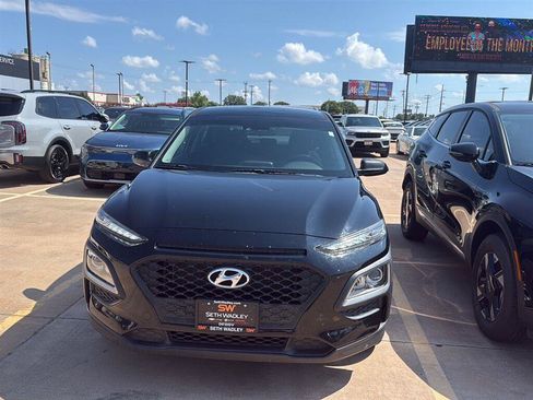 Used 2019 Hyundai Kona SE FWD image 7