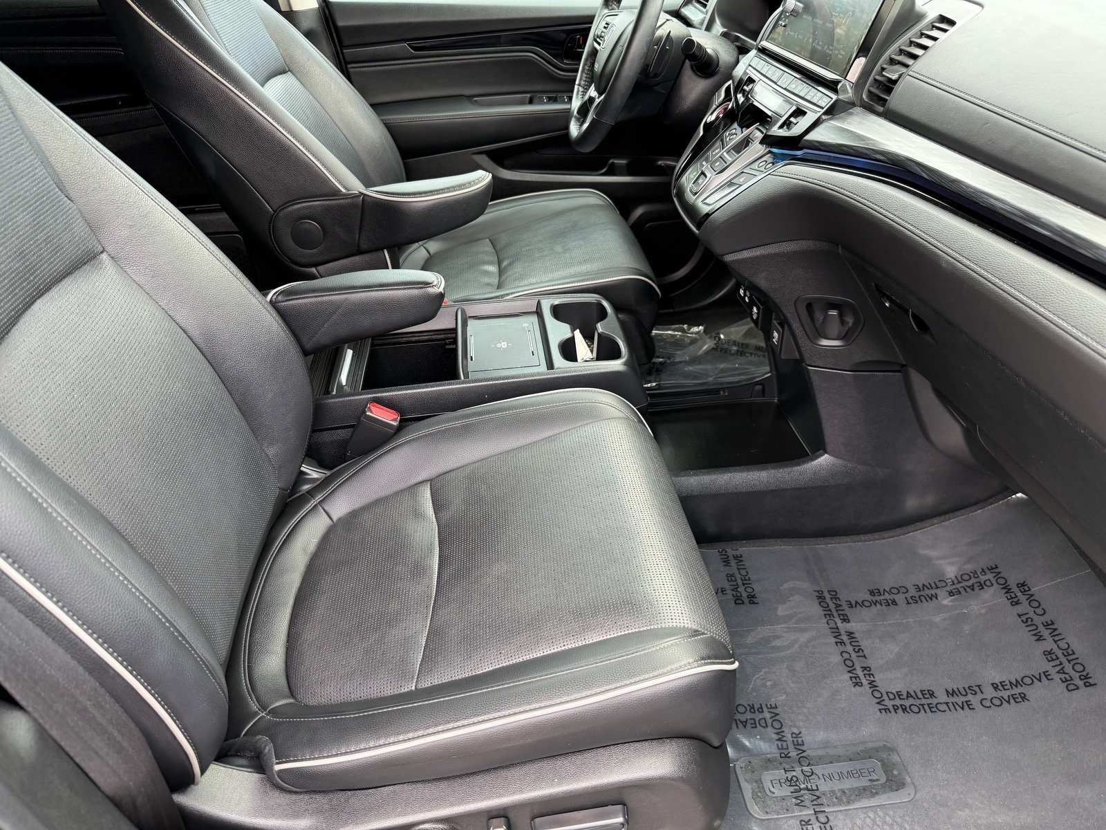 Used 2025 Honda Odyssey Elite image 31