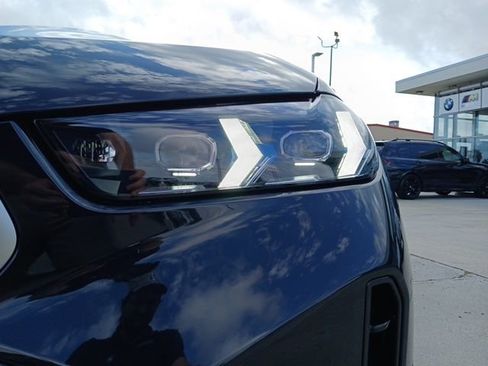 New 2026 BMW X6 xDrive40i image 4