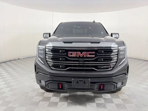 Used 2023 GMC Sierra 1500 AT4 w/ AT4 Premium Package AWD/4WD image 2