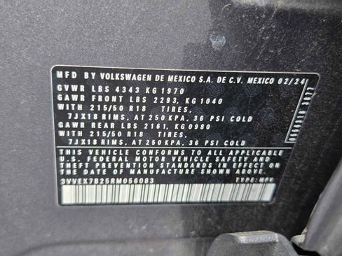 Used 2024 Volkswagen Taos SE w/ Panoramic Sunroof Package image 23