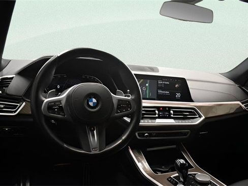 Used 2023 BMW X5 xDrive40i w/ M Sport Package image 25