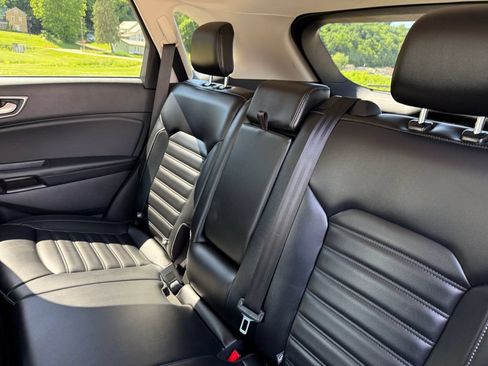 Used 2023 Ford Edge SEL w/ Convenience Package AWD/4WD image 35