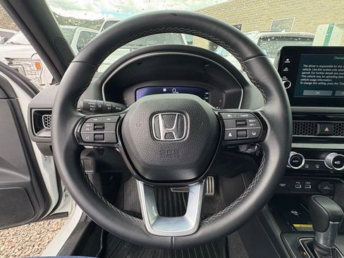 Used 2024 Honda Civic Sport Touring image 2