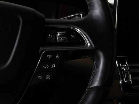 Used 2024 Lincoln Navigator L Reserve w/ Equipment Group 201A image 42