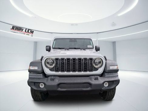 New 2026 Jeep Wrangler Unlimited Sport AWD/4WD image 7