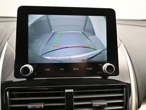 Used 2024 Mitsubishi Eclipse Cross SE image 18