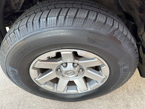 Used 2016 Toyota 4Runner Trail Premium image 24