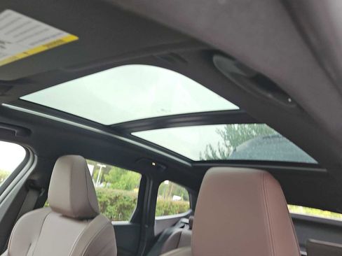 Used 2025 BMW X1 xDrive28i w/ Convenience Package image 19