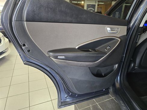 Used 2015 Hyundai Santa Fe Sport image 10