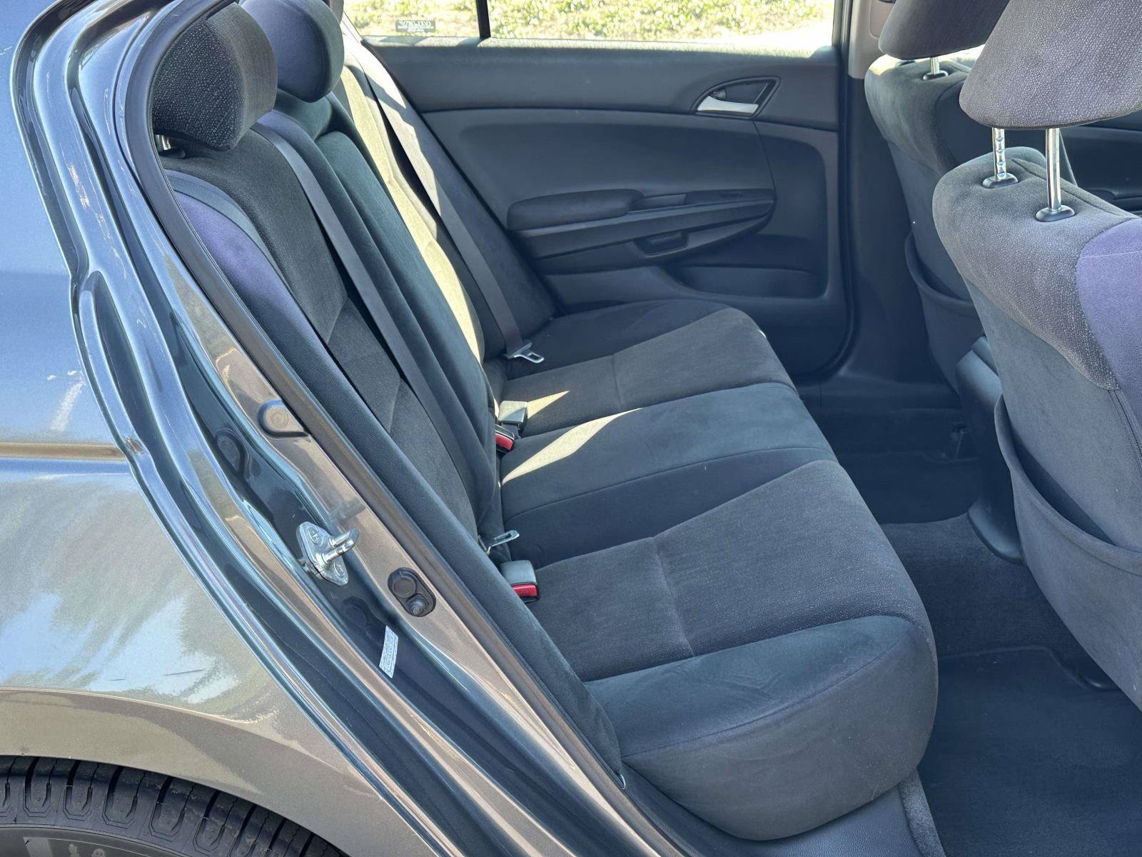Used 2009 Honda Accord LX image 7