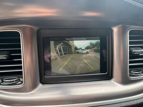 Used 2021 Dodge Charger SXT RWD image 30