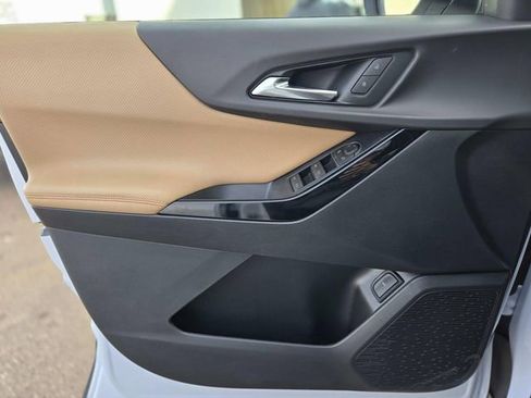 New 2026 Chevrolet Equinox ACTIV image 23