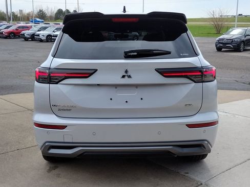 New 2026 Mitsubishi Outlander SEL AWD/4WD image 18