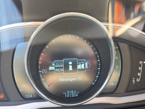 Used 2014 Volvo XC70 3.2 FWD image 44