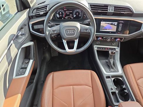 Used 2021 Audi Q3 2.0T Premium w/ Convenience Package image 12