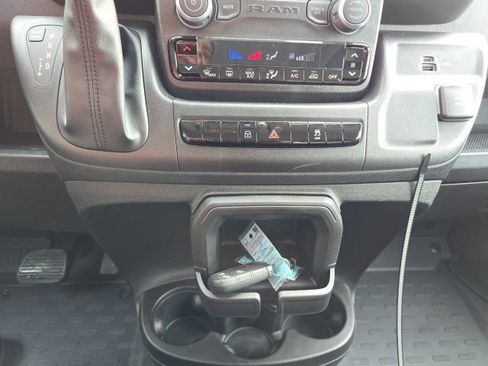 Used 2025 RAM ProMaster 1500 w/ Convenience Group image 22