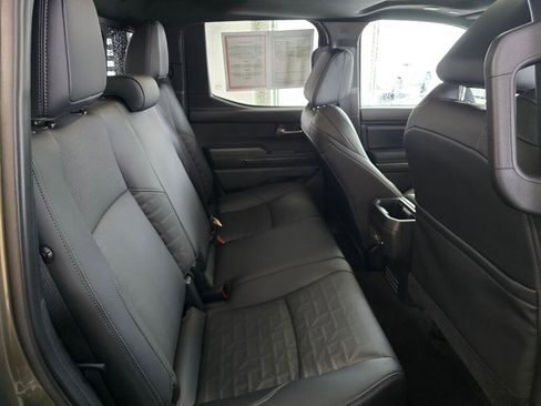 Used 2024 Toyota Tacoma TRD Off-Road w/ TRD Off Road Premium Package image 40