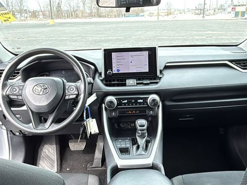 Certified 2024 Toyota RAV4 LE image 28