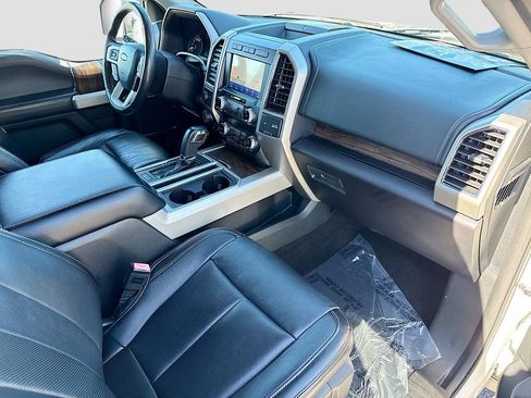 Used 2019 Ford F150 Lariat w/ Equipment Group 502A Luxury image 12