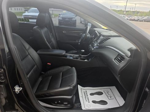 Used 2017 Chevrolet Impala LT w/ Leather Package FWD image 14