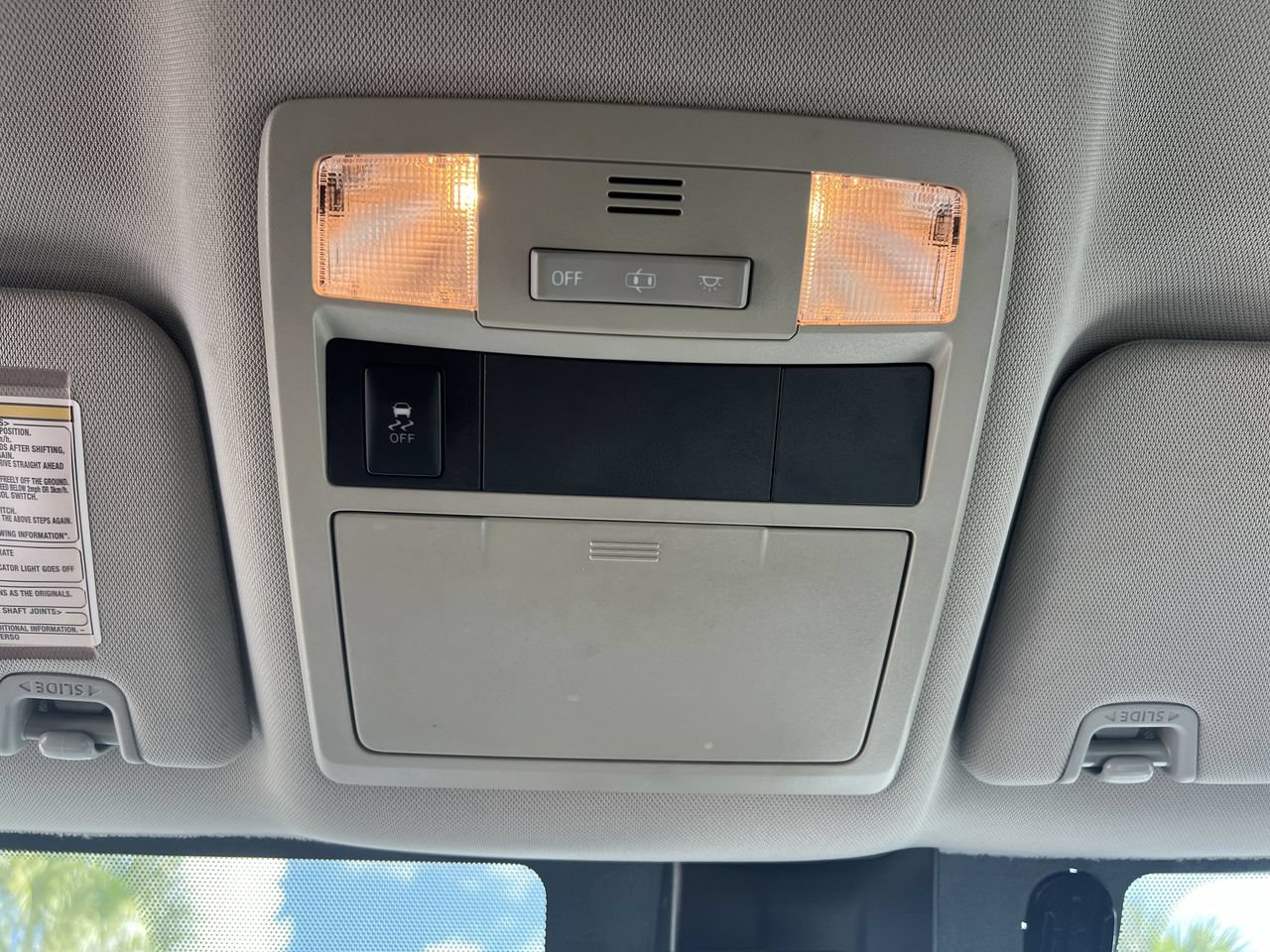 Used 2018 Toyota Tacoma SR w/ SR Convenience Package AWD/4WD image 28