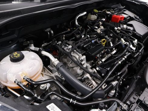 Certified 2022 Ford Escape SE w/ Cold Weather Package image 15