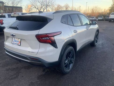 New 2026 Chevrolet Trax ACTIV image 7
