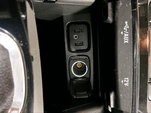 Used 2019 Buick Encore Preferred image 33