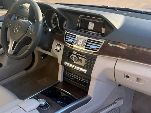 Used 2015 Mercedes-Benz E 350 4MATIC Sedan image 45
