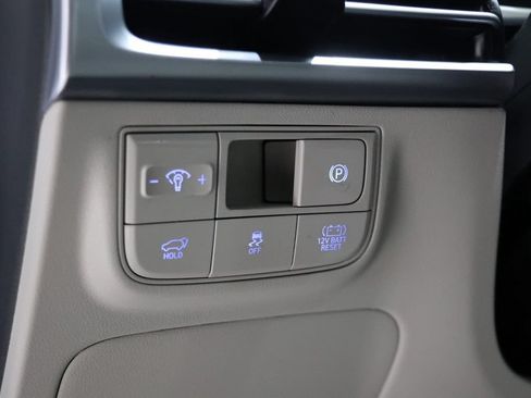Used 2026 Hyundai Tucson Limited AWD/4WD image 18