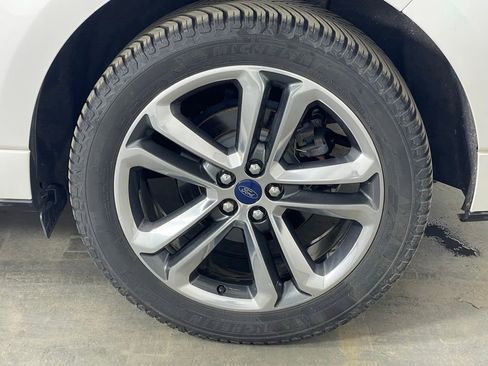 Used 2015 Ford Edge Sport w/ Equipment Group 401A image 40