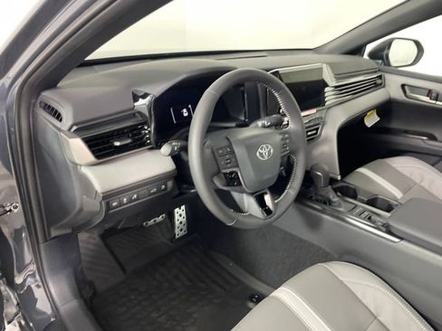 New 2026 Toyota Camry SE w/ Convenience Package AWD/4WD image 2