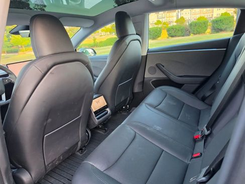 Used 2025 Tesla Model 3 RWD image 15