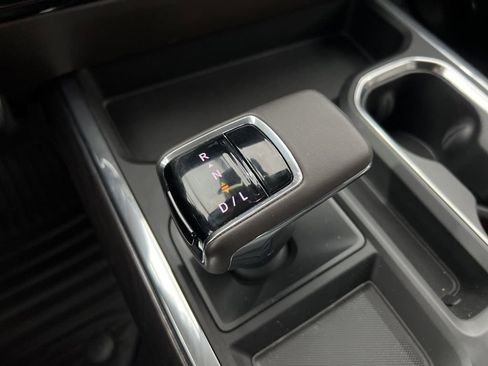 Used 2023 Chevrolet Silverado 1500 LTZ w/ Technology Package image 15