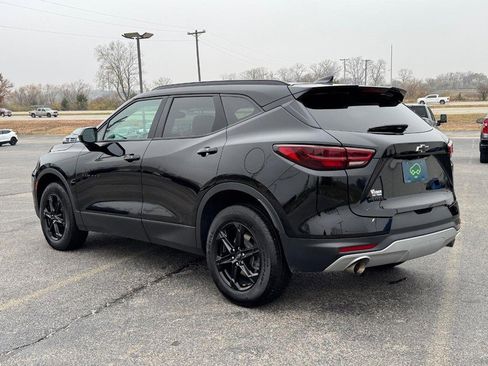 Used 2024 Chevrolet Blazer LT w/ Convenience Package image 3