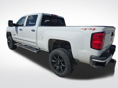 Used 2016 Chevrolet Silverado 2500 High Country w/ High Country Premium Package AWD/4WD image 5